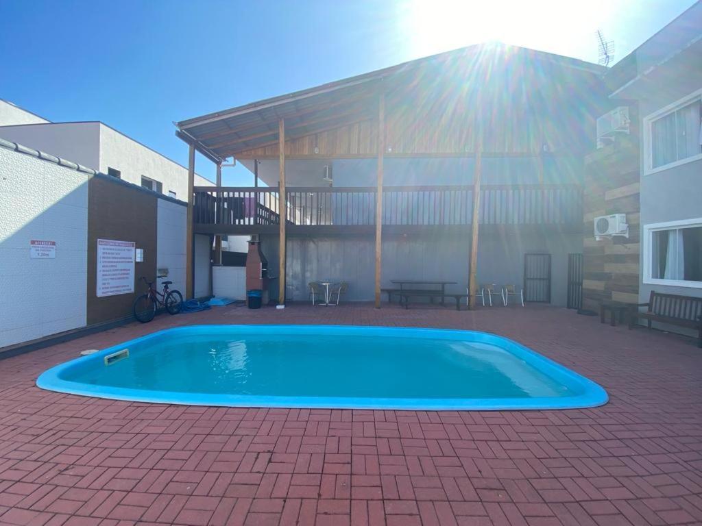 Xxcasa Olinda - Estudios E Suites Com Piscina, Ar, Wifi E Estacionamento بورتو بيلو المظهر الخارجي الصورة